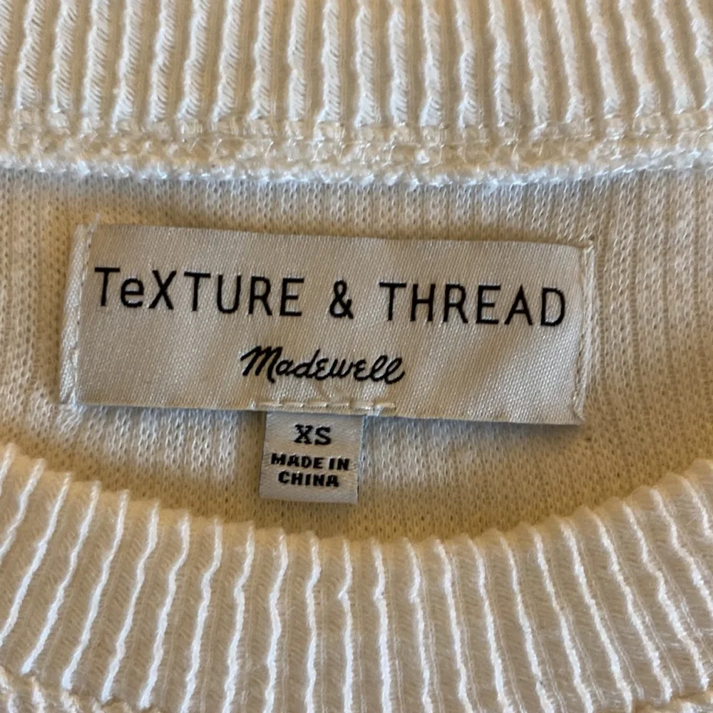 Top - Picture 2 of 3